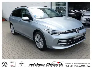 Volkswagen Golf Variant 8 Variant 2.0 TDI DSG Style *LED*PDC*Navi*