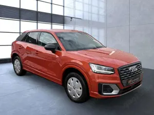 Audi Q2 30 TDI sport 2.Hand*LED*Shz*PDC*Navi*8fach Bild 3