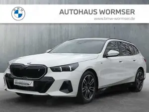 BMW i5 eDrive40 Touring M Sportpaket DAB LED AHK Bild 5