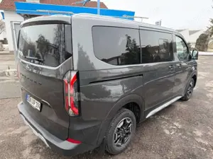 Ford Tourneo Custom Tourneo Custom 320 L1H1 VA Autmatik Active Bild 4