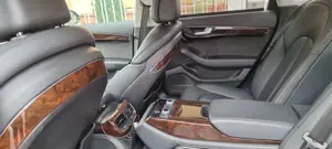 Audi A8 A8 3.0 TDI DPF quattro tiptronic