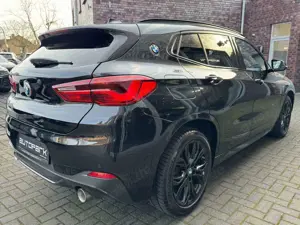 BMW X2 xDrive 20d M Sport Navi Plus LED HUD AHK 18" Bild 4