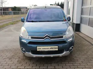 Citroen Berlingo Kombi Selection 1.6 VTi 120 AHK Pano WR Bild 3