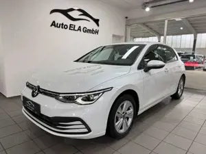 Volkswagen Golf VIII Life 2.0 TDI 1.Hand|Navi|ACC|AHK|PDC