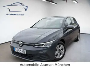 Volkswagen Golf VIII TSI Lim. Life / Navi / LED / Panorama