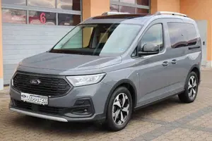 Ford Tourneo Connect Active NAVI AHK PANO-DACH