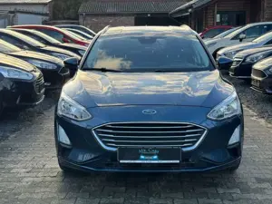 Ford Focus Turnier Cool  Connect erst 59000Km