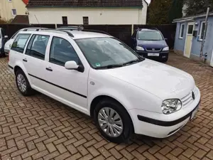 Volkswagen Golf IV 1.4 16v Variant "TÜV NEU+KLIMA+KEIN ROST" Bild 2