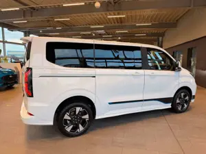 Ford Tourneo Custom Bus 320 L1 Sport Matrix LED Bild 5