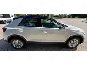 Volkswagen T-Roc Life DSG Digitales Cockpit LED ACC Apple CarPlay A Bild 5