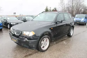BMW X3 2.0D 4X4 PDC KLIMATR XENON NAVI LEDER