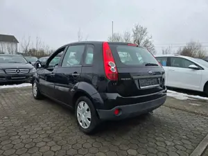 Ford Fiesta Ambiente Bild 3