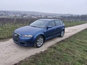 Audi A3 Sportback 2.0 FSI Ambition, 120.000km, Xenon, Sitzheitzung, Sommer  Winterreifen Alu, Mitte