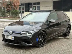 Volkswagen Golf VIII Lim. R 4Motion//*PANO*//*IQ LIGHT*//