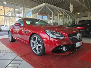 Mercedes-Benz SLC 300 Roadster AMG+LED+NAVI+AIRSCARF+18"AMG