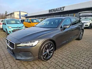 Volvo V60 Momentum Pro*Autom.*AppleCar*Navi*Kamera*