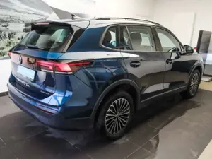 Volkswagen Tiguan 1.5 TSI eHybrid Life Navi AHK Bild 5