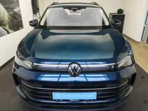 Volkswagen Tiguan 1.5 TSI eHybrid Life Navi AHK Bild 2