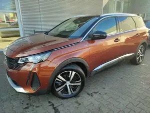 Peugeot 5008 1.2 12V e-THP,Klima,Navi,PDC,Kamera,7Sitzer,SHZ,Te