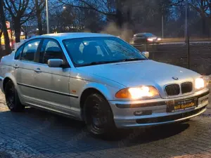 BMW 320 i*NEUE TÜV*