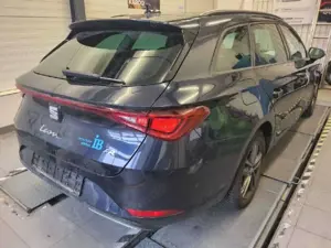 SEAT Leon Sportstourer 2.0 TDI FR Navi, Pano, ACC, Fu Bild 3