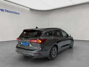 Ford Focus Turnier 1.0 Aut. ST-LINE X *AHK*PANO*WINTER* Bild 5