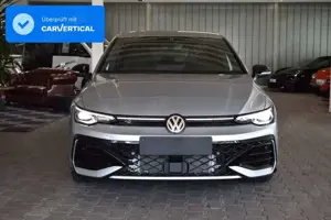 Volkswagen Golf VIII 1.5 TSI R-Line