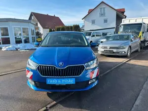 Skoda Fabia Ambition *Kamera/SHZ/Tempomat*