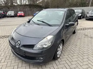 Renault Clio Clio  3-Türer 1.6 16V Automatik Bild 3