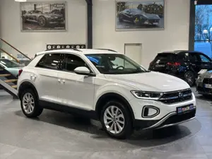 Volkswagen T-Roc 2.0 TDI SCR Style 1.HA/NAVI/LM/R-CAM/SHZ Bild 2