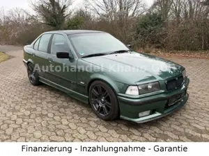 BMW 323