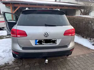 Volkswagen Touareg Touareg 3.0 V6 TDI SCR Blue Motion DPF Automatik Bild 2