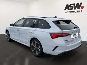 Skoda Octavia Combi RS 2,0 TSI 265PS DSG ACC 360° AHK Bild 5