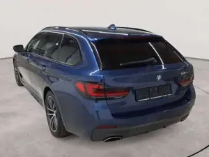 BMW 530 530e Touring Aut. M Sport Leder Navi Bild 2