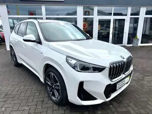 BMW X1 23 i xDrive M Sport**Inkl. Winterräder**