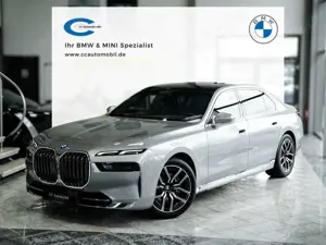 BMW 740 740d xDrive BW Belüftung Autobahnass. Massage