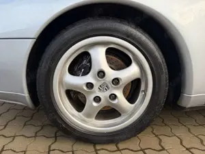 Porsche 993 911 Carrera Coupe !Schalter, Service neu, DE! Bild 4