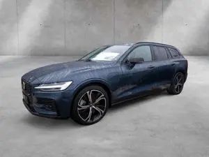 Volvo V60 Kombi 2.0 Ultra Dark Recharge Plug-In Hybrid AWD Bild 2