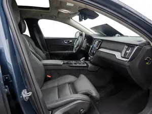 Volvo V60 Kombi 2.0 Ultra Dark Recharge Plug-In Hybrid AWD Bild 5