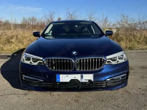 BMW 530 BMW 530d xDrive Luxury Line | ACC | 8-Gang Automatik | 01/2020 | 84.000 km | Vollausstattung