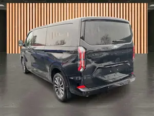 Ford Tourneo Custom 320 L2 Titanium X AWD*AHK*BO Bild 3