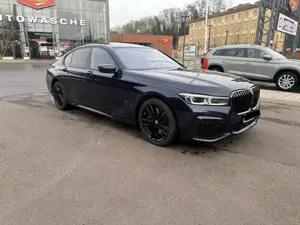 BMW 750 750 d xDrive M- Paket Bild 3