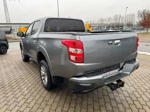 Mitsubishi L200 Bild 3