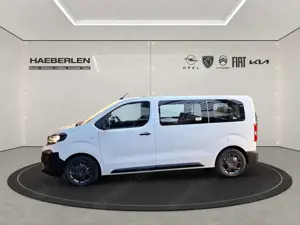 Opel Vivaro Kombi 2.0 M *Parkpilot hinten*9-Sitzer* Bild 2