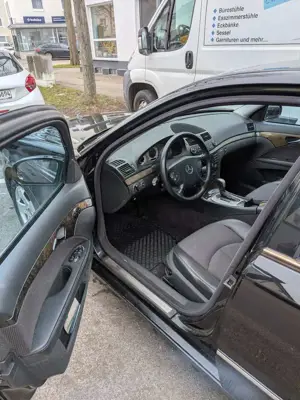 Mercedes-Benz 270 E 270 CDİ Bild 3