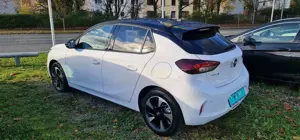 Opel Corsa-e CORSA-E EDI 5T ELEKTRO (100K Bild 2
