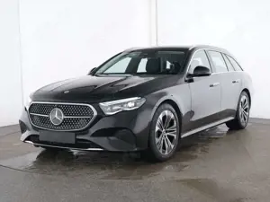 Mercedes-Benz E 300 de T AVANTGARDE ADV PLUS+AHK+DISTR+360+DIG