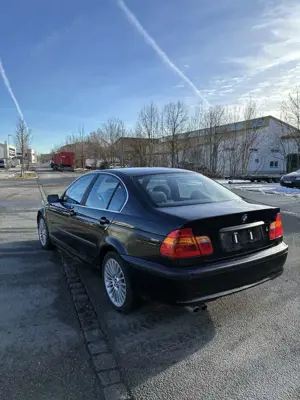 BMW 320 E46 320i Bild 4