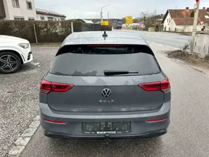 Volkswagen Golf VIII Lim. United *LED*AHK* Bild 5