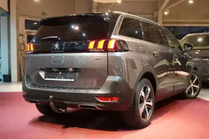 Peugeot 5008 BlueHDi 180 EAT8 GT *LED*Virtual*Pano*AHK* Bild 4